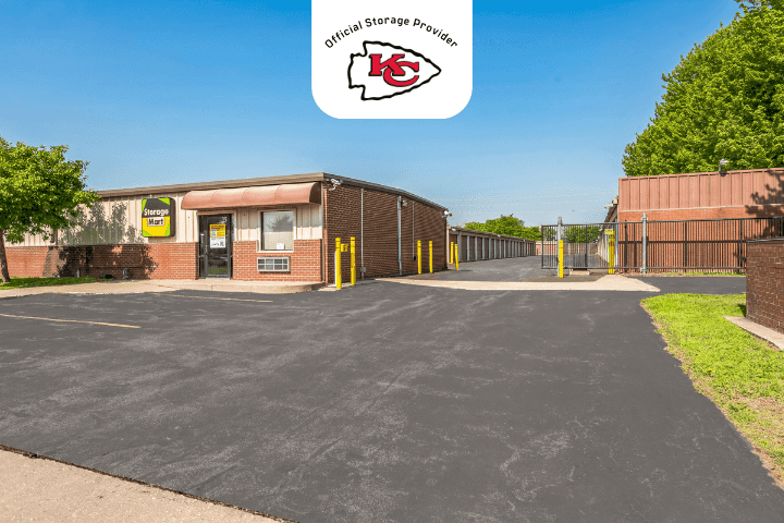 StorageMart 1065 Hero Image w Chiefs Logo